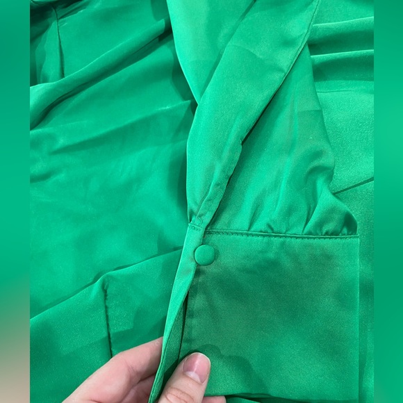 These Three Boutique Mable Satin Front Tie Mini Dress in Kelly Green - Picture 7 of 9